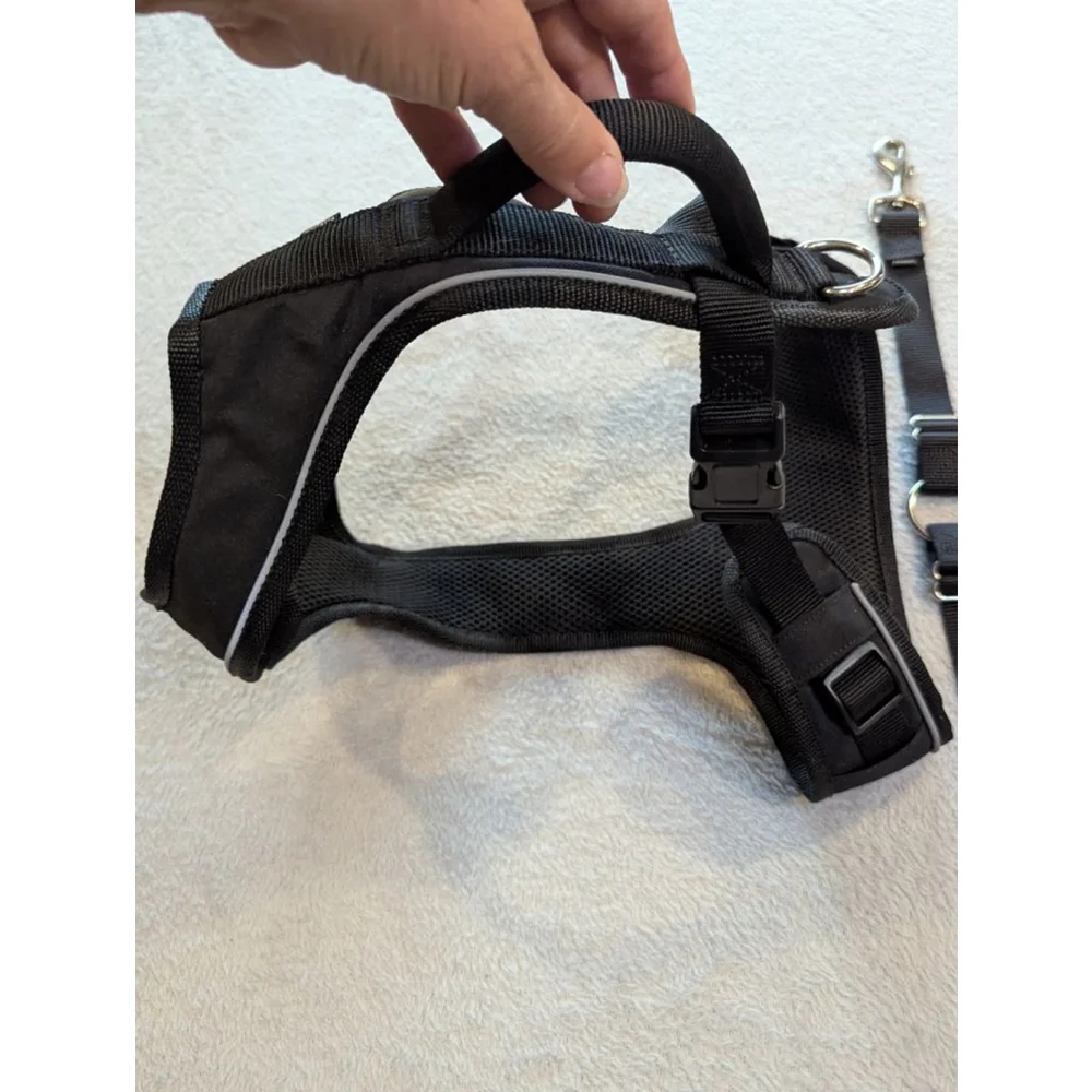 PetSafe EasySport Dog Harness Black White Adjustable Sizing Barely Used